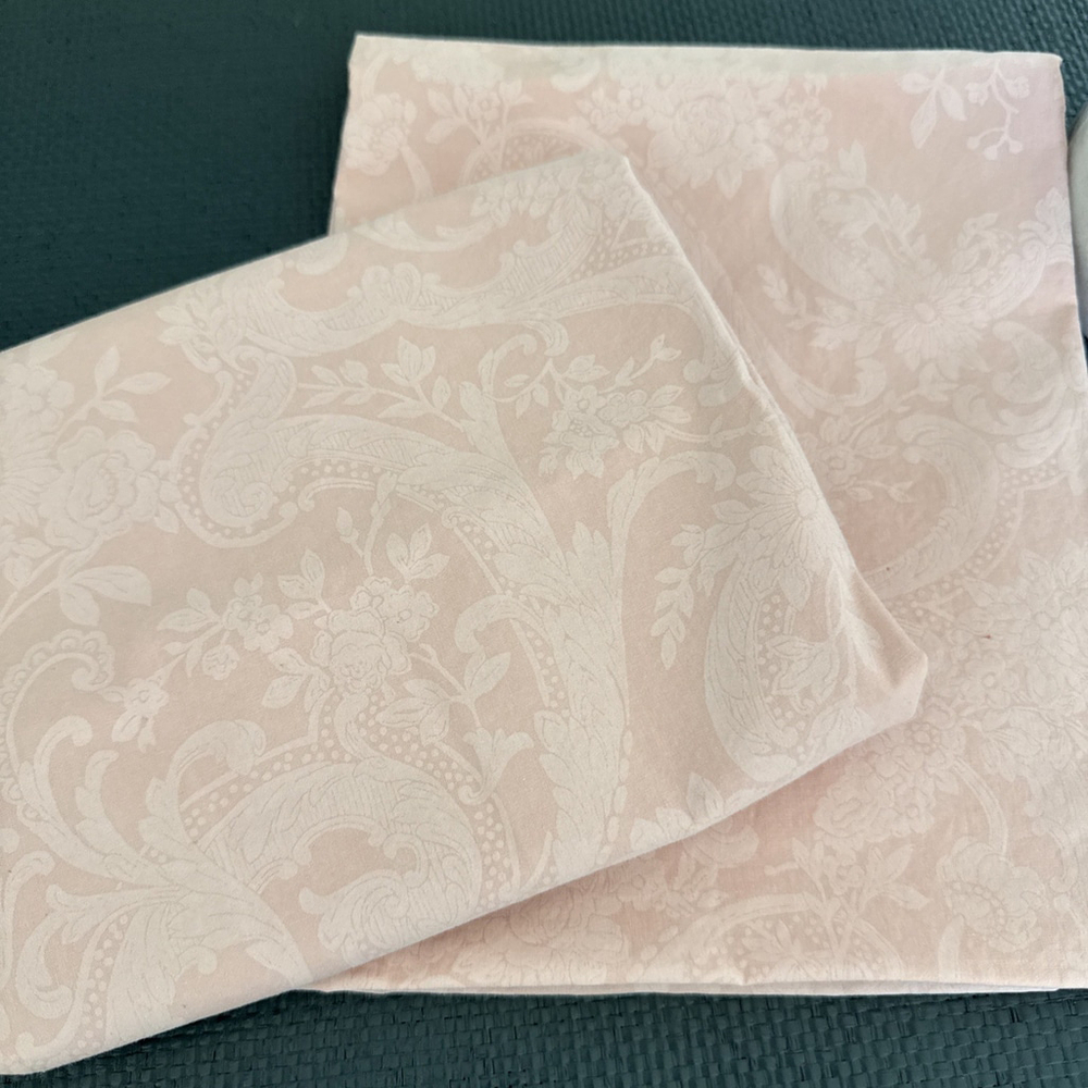 Ralph Lauren Avery Floral Standard Pillowcases 2 Pc Vintage USA